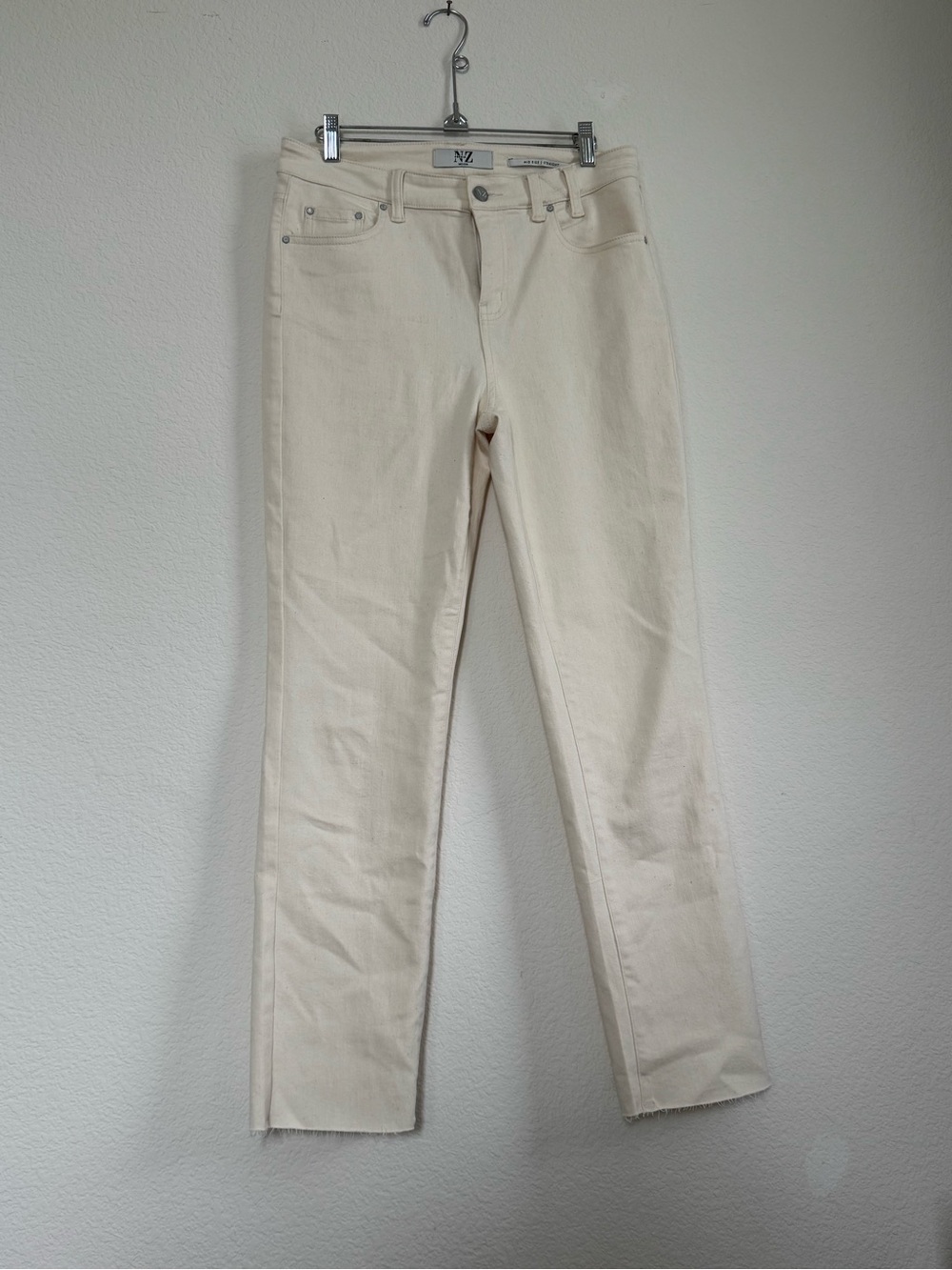 NIC+ZOE Off-White Straight-Leg Jeans